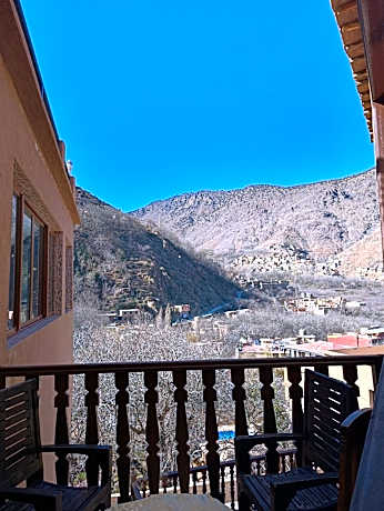 Triple Room with Balcony