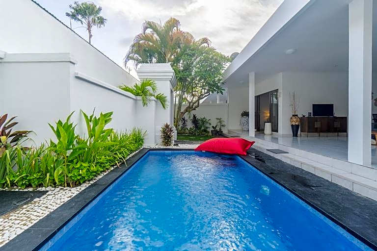 Casa Jinah 2 Modern 2BR Villa in Bidadari