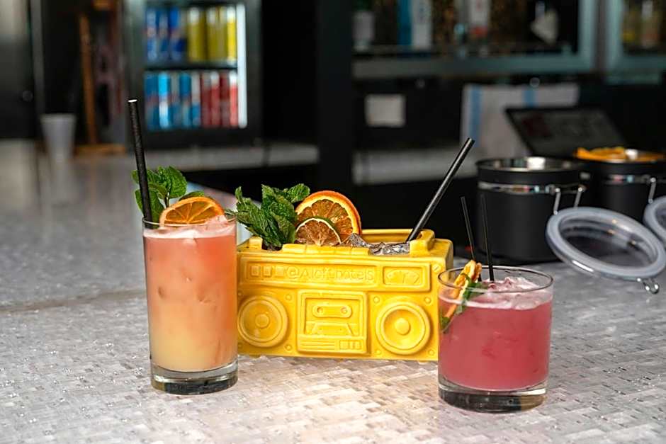 Aloft Tampa Downtown