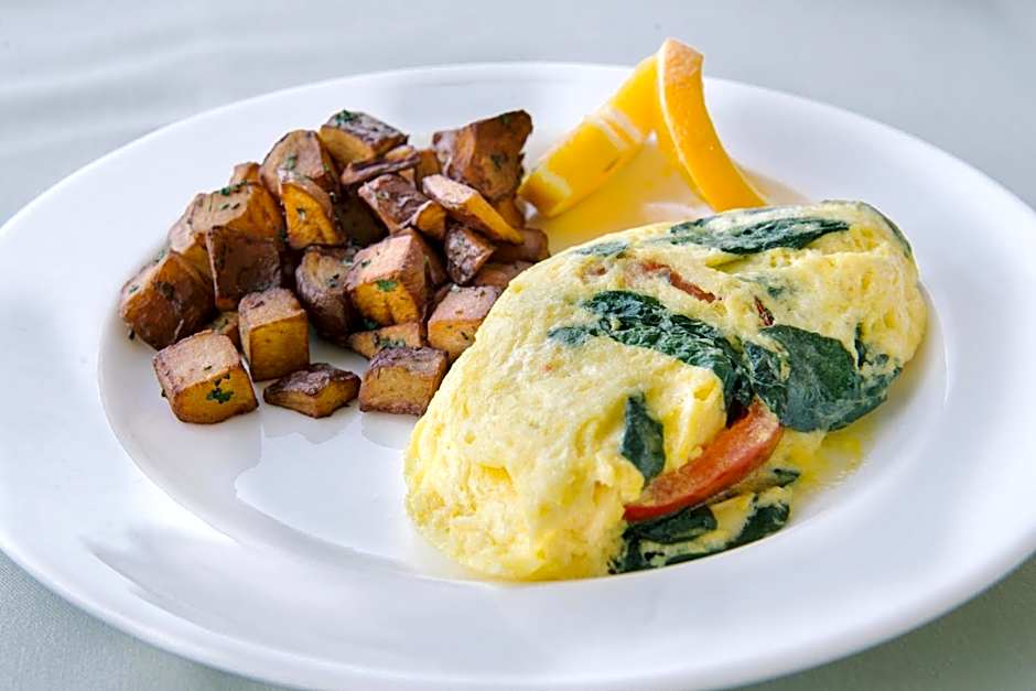 Eagle Mountain House And Golf Club