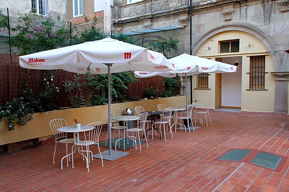 BCN Home Guest House