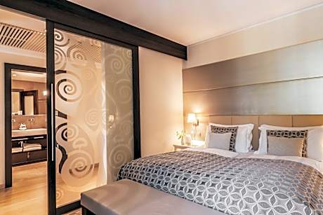 Junior Suite with Terrace