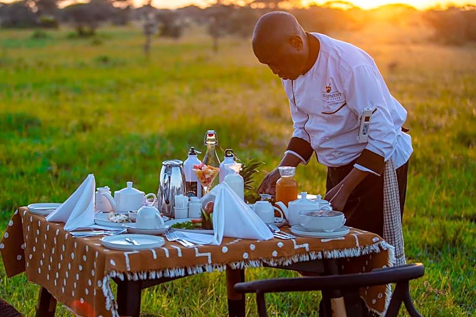 Escarpment Serengeti Luxury Camp