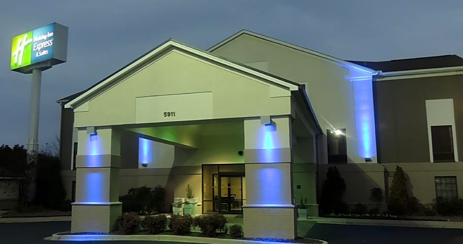 Holiday Inn Express Trussville By IHG