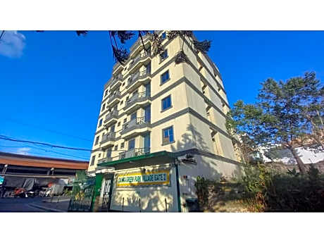 OYO 1066 Dorotello Apartelle