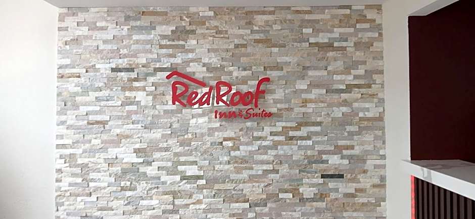 Red Roof Inn & Suites Euless - DFW Airport Southwest