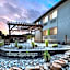 EverSpring Inn & Suites