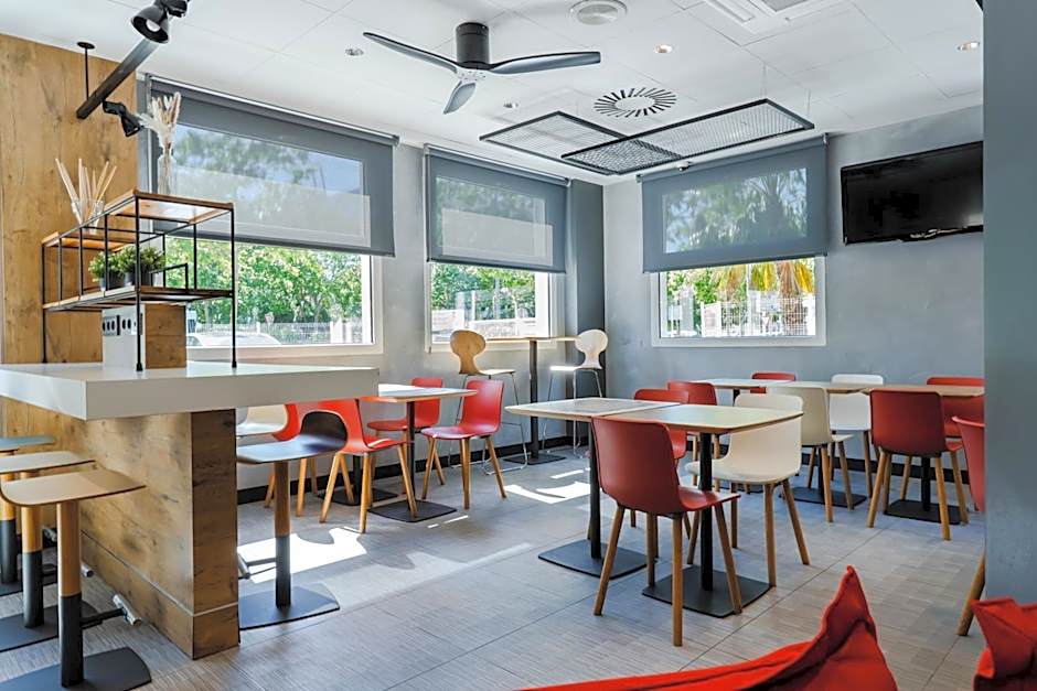 Ibis Barcelona Castelldefels