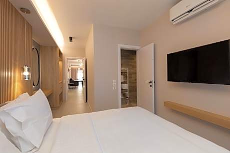 Two-Bedroom Deluxe Apartment