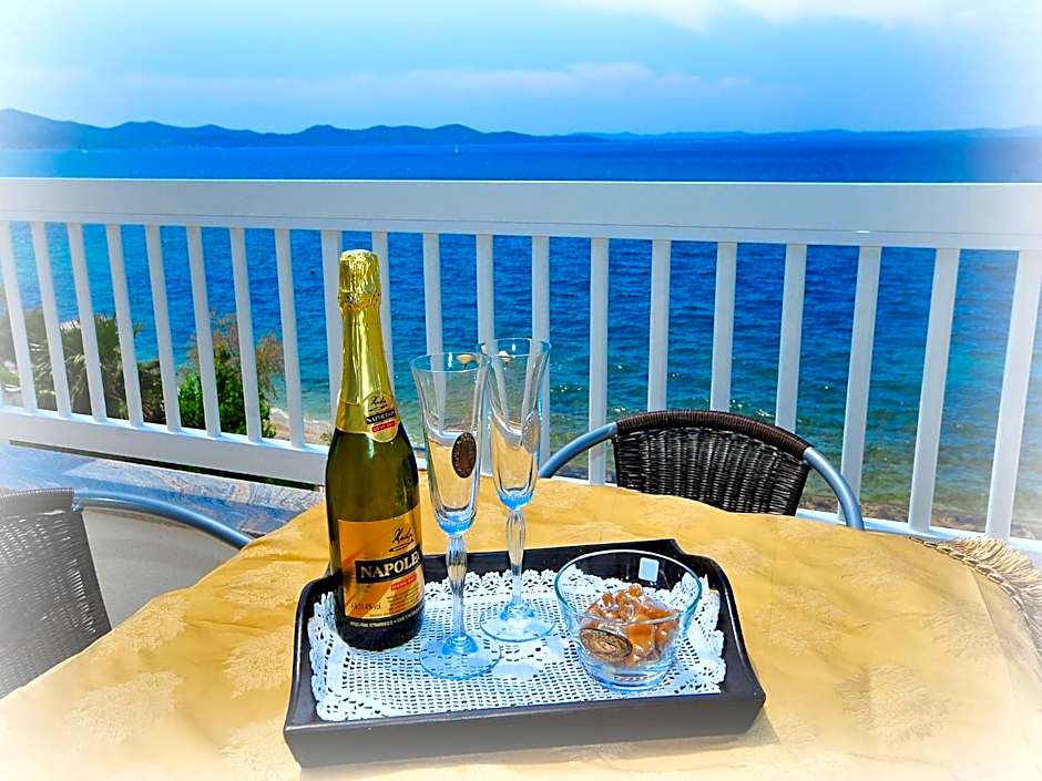 Villa Triana-Adults Only