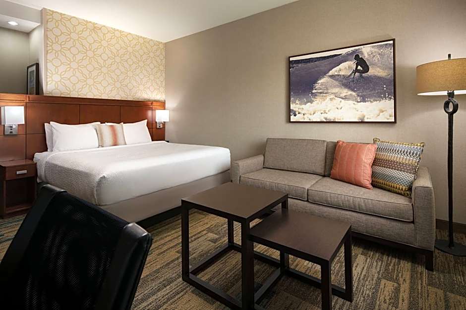 Courtyard by Marriott Santa Barbara Goleta