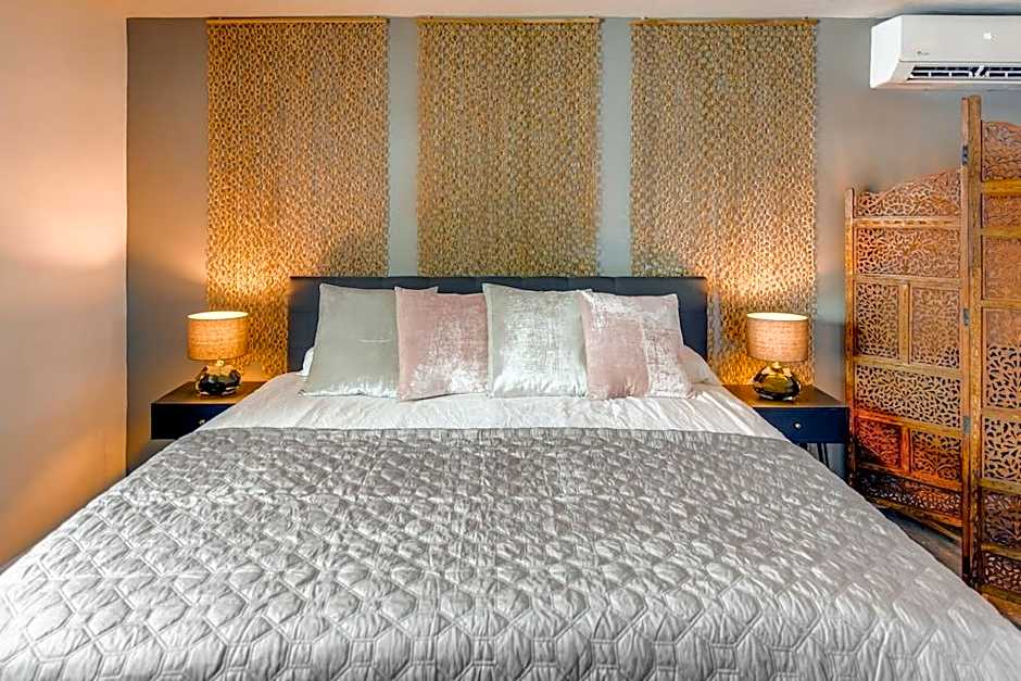 Desert Flower Boutique Hotel