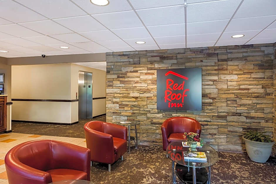 Red Roof Inn Hendersonville