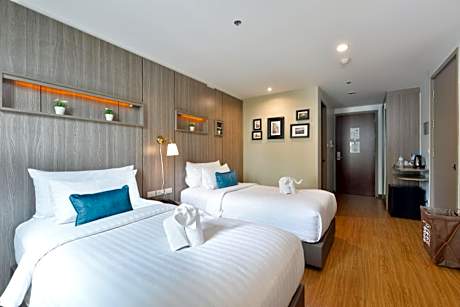 Superior Twin Room
