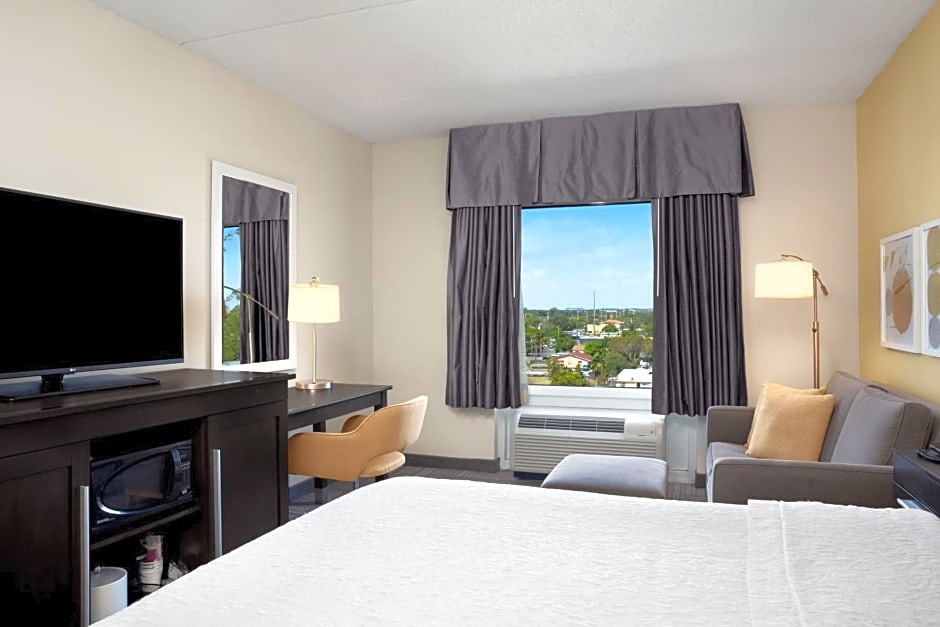 Hampton Inn Hallandale Beach-Aventura