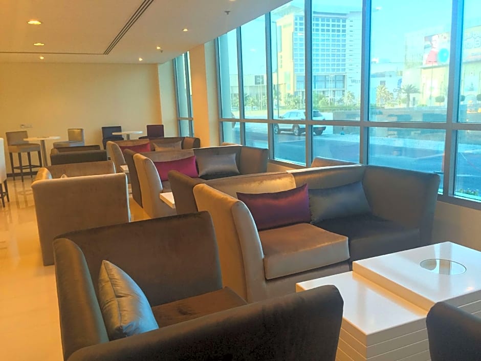 Tulip Hotel and Suites