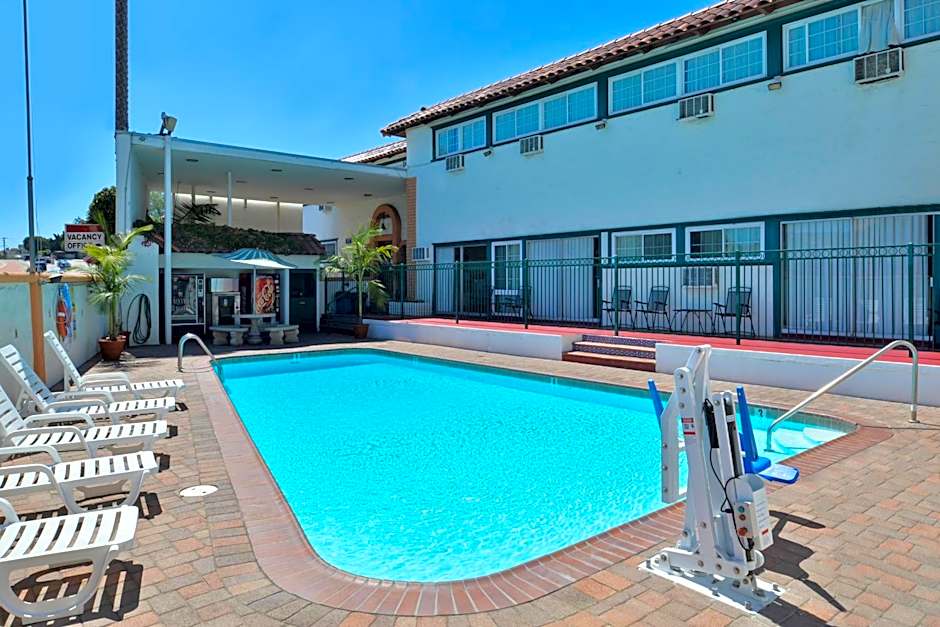 Americas Best Value Inn Loma Lodge