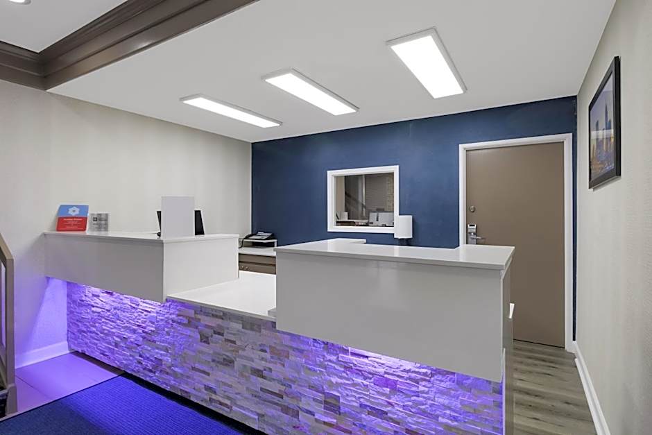 Quality Inn South Bend near Notre Dame