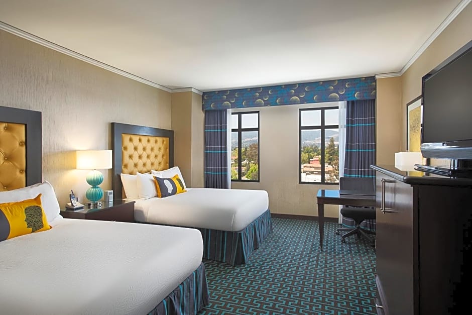 Juniper Hotel Cupertino, Curio Collection by Hilton