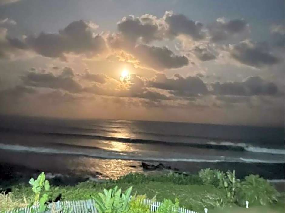 Gracelands Beach Lodge