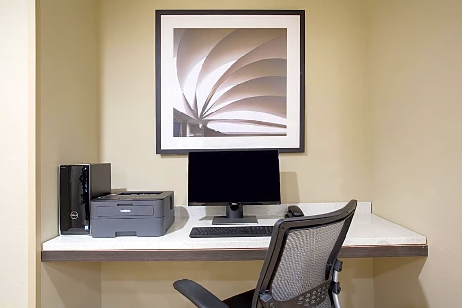 Candlewood Suites Longmont - Boulder Area By IHG