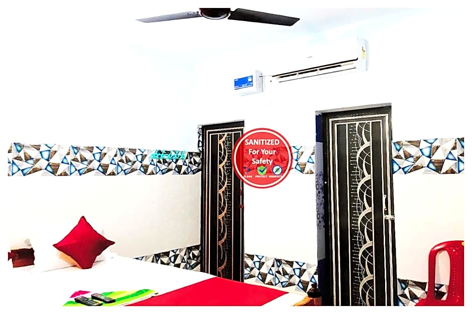 Goroomgo Pranab Sadan Near Golden Beach Swargadwar Puri