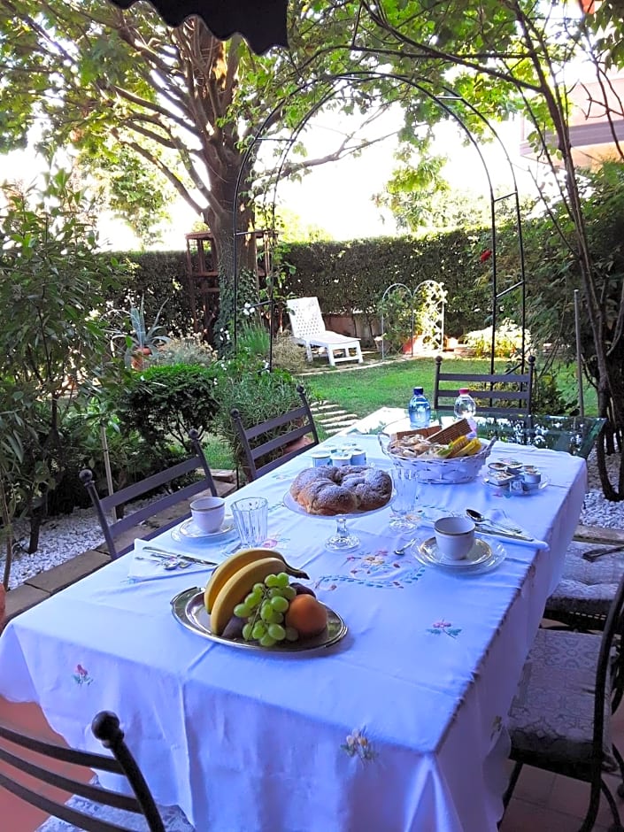 B&B LA ROSA GIALLA