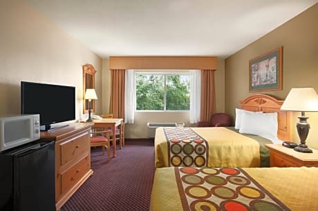2 Queen Beds Non-Smoking