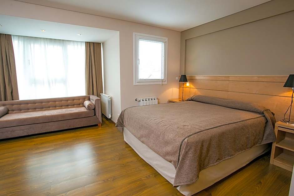Hotel Ayres Del Nahuel