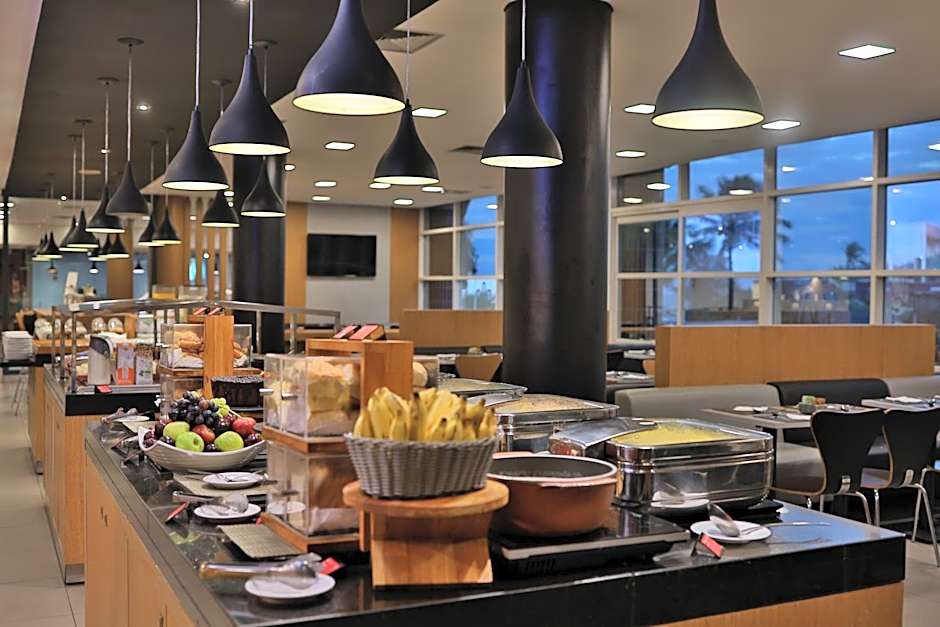 Ibis Salvador Rio Vermelho