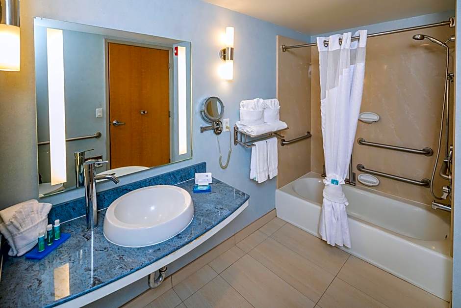 Holiday Inn Express Hotel & Suites Modesto-Salida By IHG