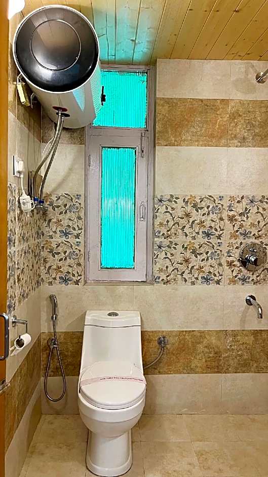 Tourist Hotel