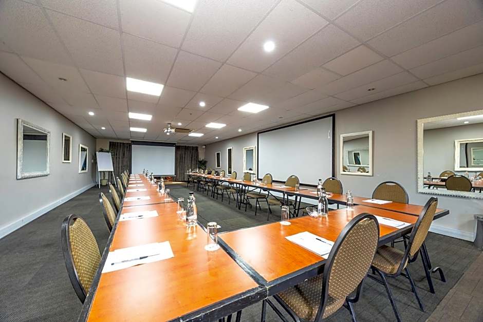 Ruslamere Hotel and Conference Centre