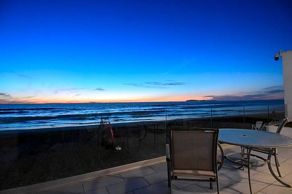 Quinta Pacifica Beachfront Villas