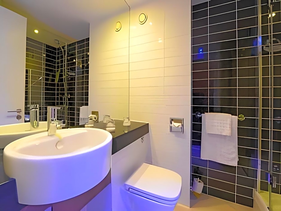 Holiday Inn Express London-Wimbledon-South By IHG