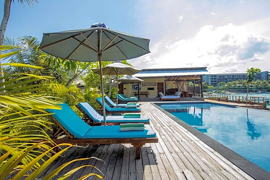 D'Muncuk Huts Lembongan