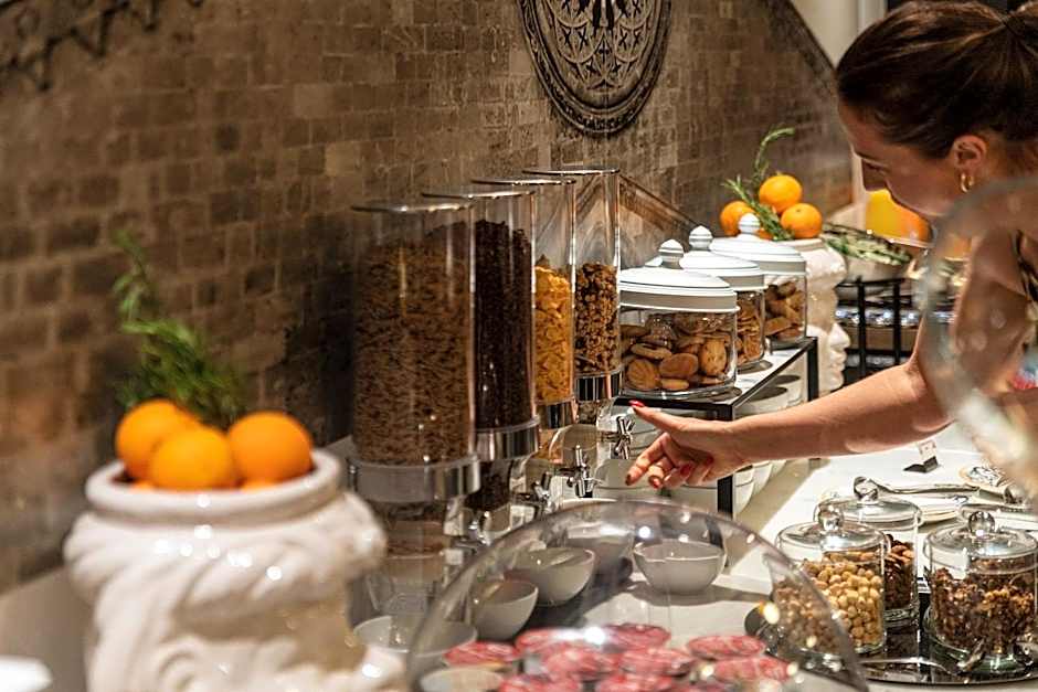 Duomo Hotel & Apartments