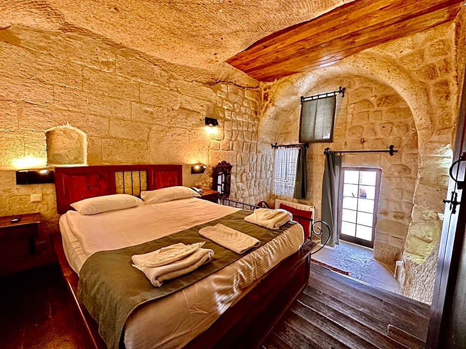 Harkasos Cave Hotel