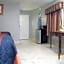 Holiday Lodge & Suites