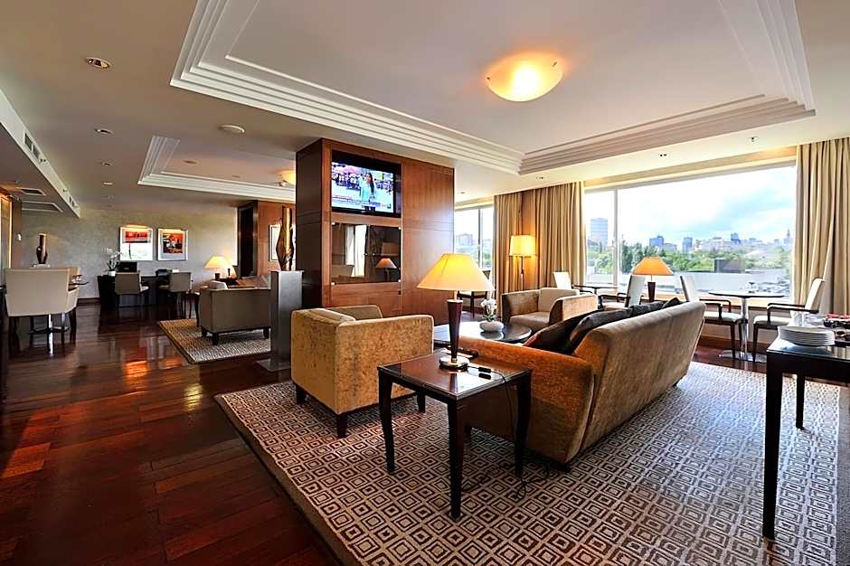 Regent Warsaw Hotel