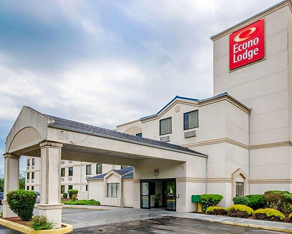 Econo Lodge London North