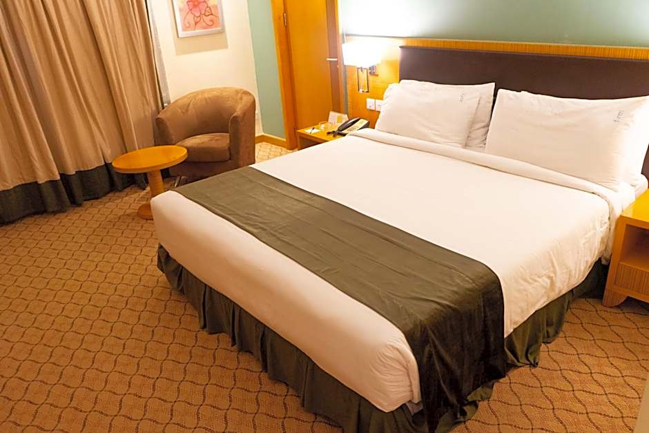 Holiday Inn Dar Es Salaam By IHG