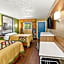 Super 8 by Wyndham Cincinnati/Springdale OH
