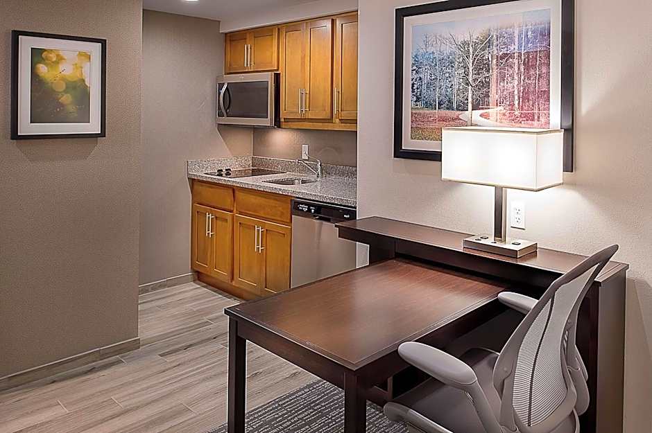 Homewood Suites by Hilton St. Louis Westport