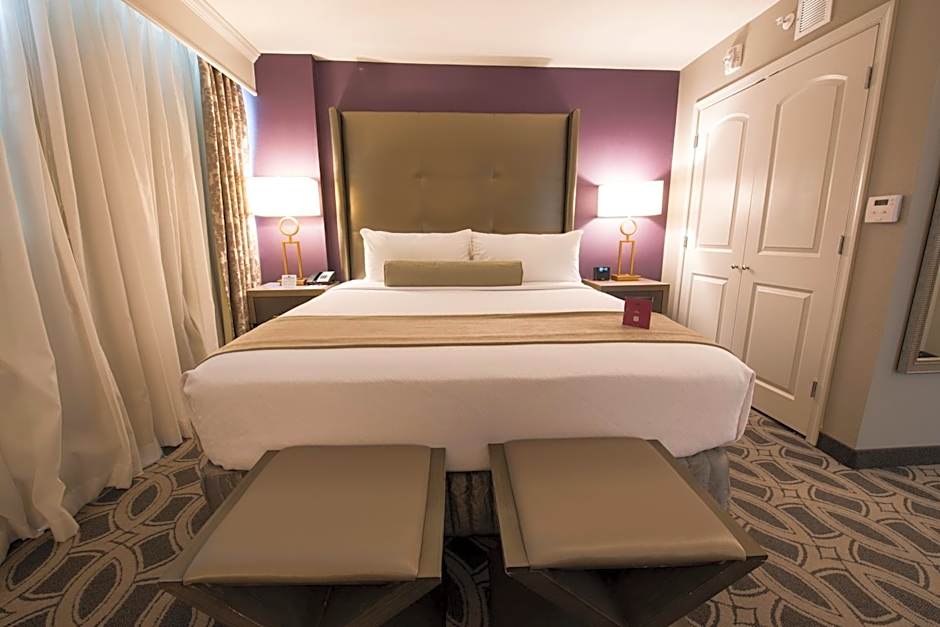 Crowne Plaza Saddlebrook By IHG