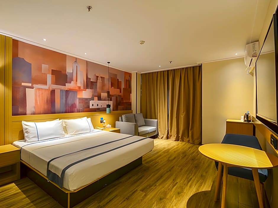 City Comfort Inn Wuhan Hanyang Street Caidian Square Metro Station