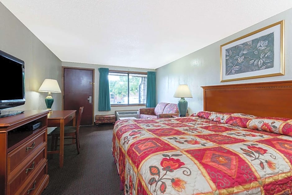 Knights Inn Martinsburg