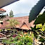 Taman Teratai Hotel