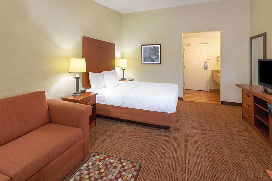 La Quinta Inn by Wyndham Minneapolis Airport Bloomington