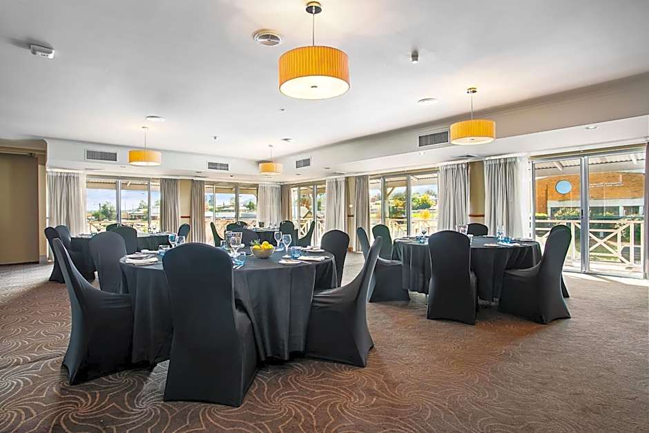 Best Western Sanctuary Inn